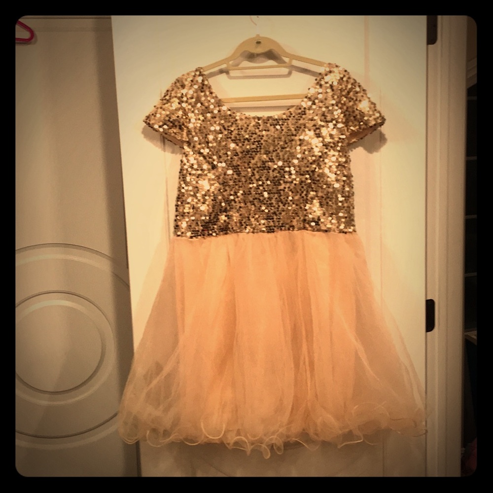 Rue 21 2x champagne sequin and tule dress
